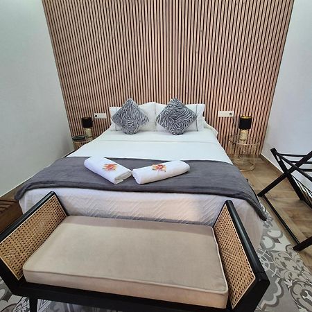 Home Suites Center Гранада Екстериор снимка