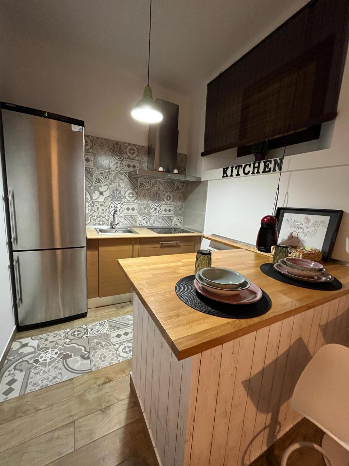 Home Suites Center Гранада Екстериор снимка